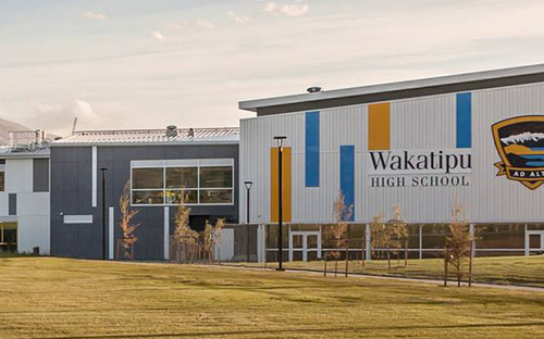 Wakatipu High School, New Zealand thumbnail image